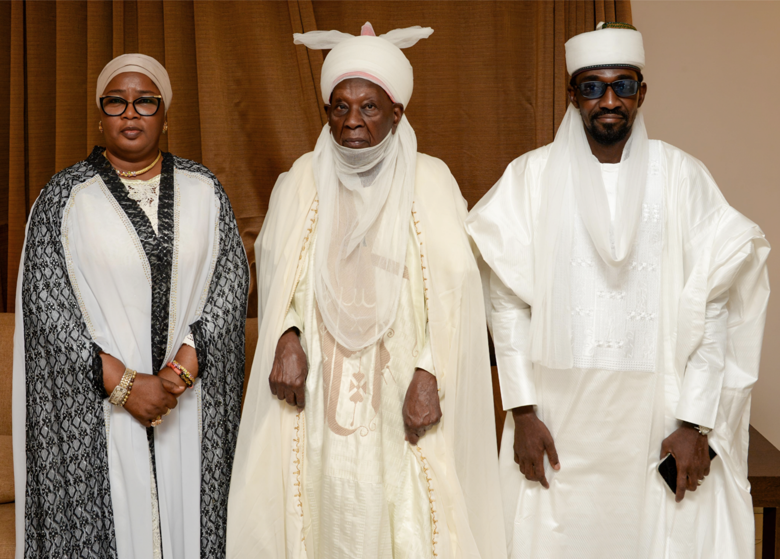 Picsart_25-05-31_23-08-18-340