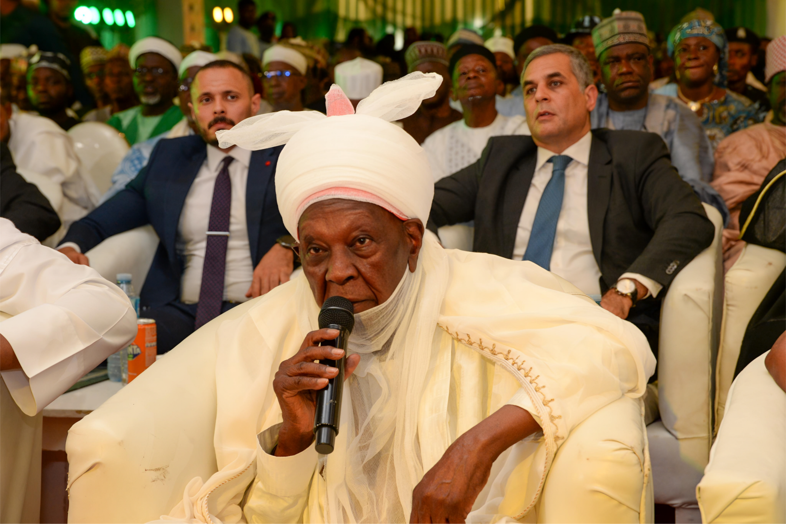 Picsart_25-05-31_23-20-28-782