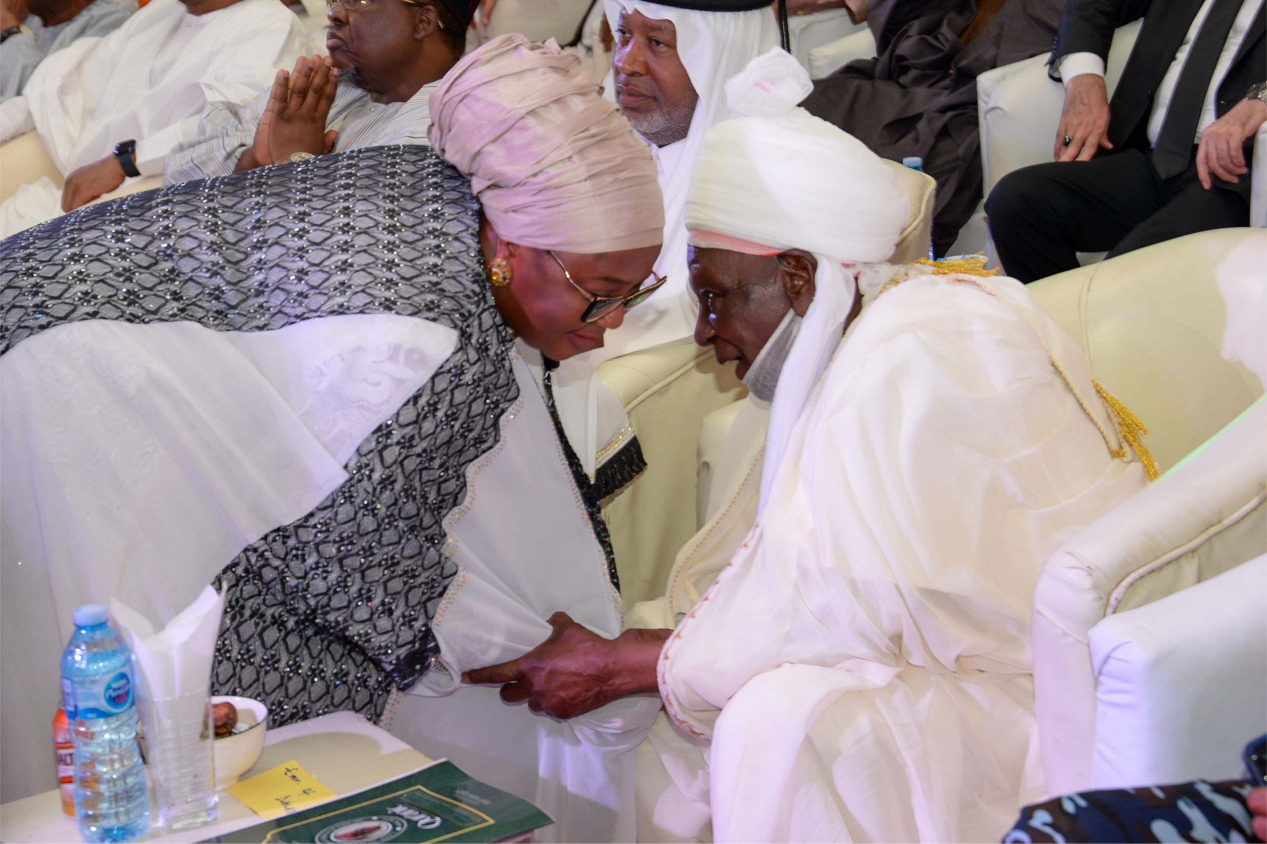 Picsart_25-05-31_23-24-32-141